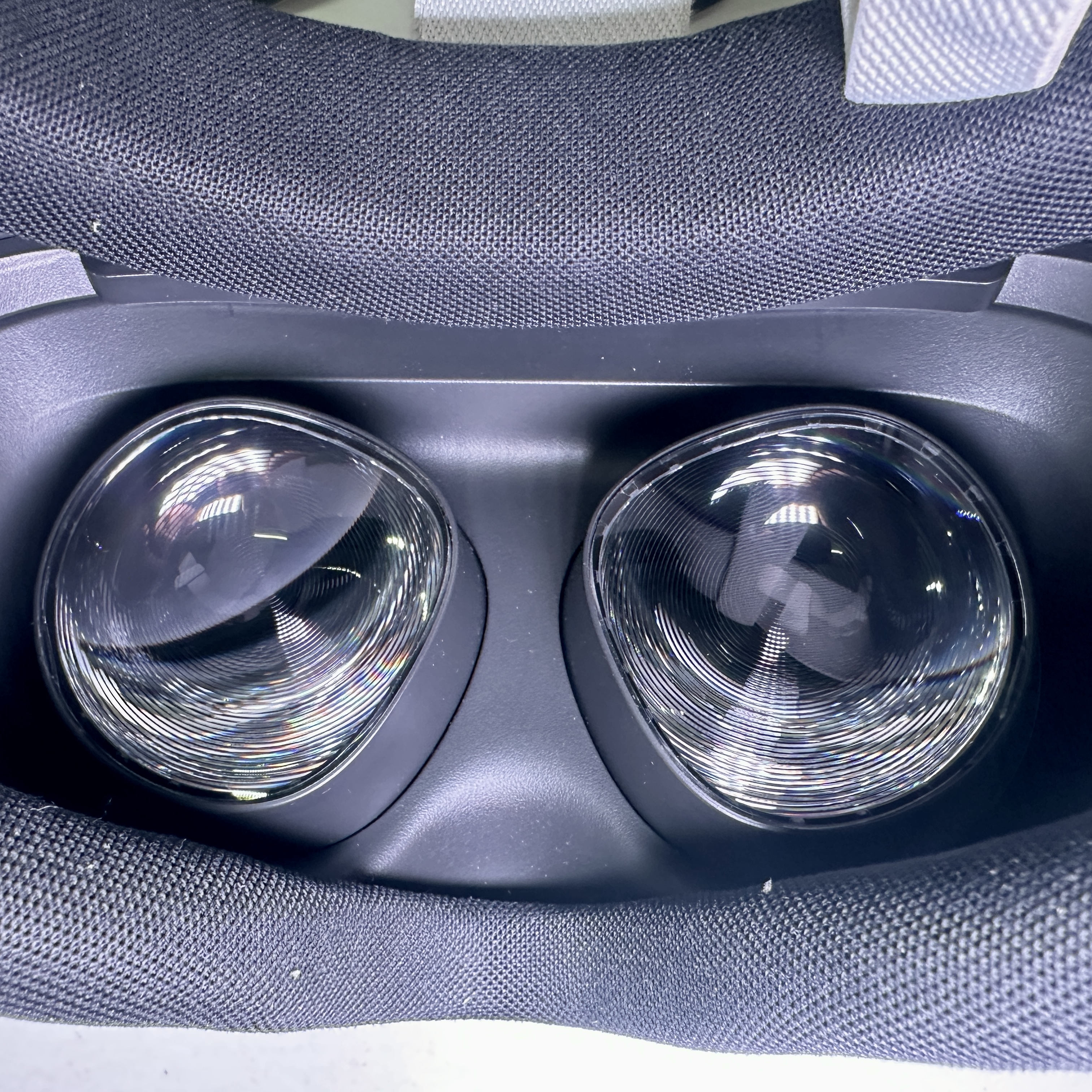 OCULOS DE REALIDADE VIRTUAL META QUEST 3S 128GB (SEMINOVO) - Miniatura 3